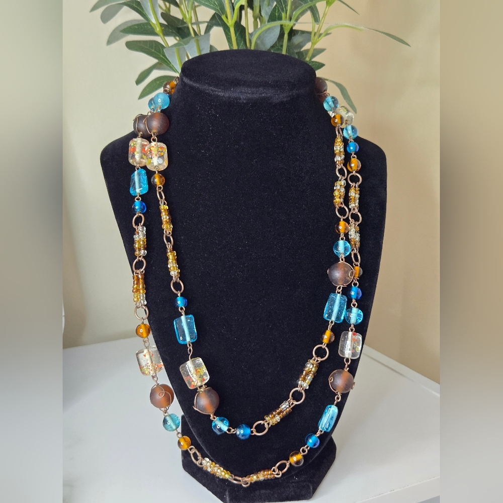 Handcrafted Elegant Multicolor Beaded Necklace - image 1